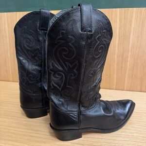 Justin Mens Embroidered Black Cowboy Boots, Size 11.5 EE